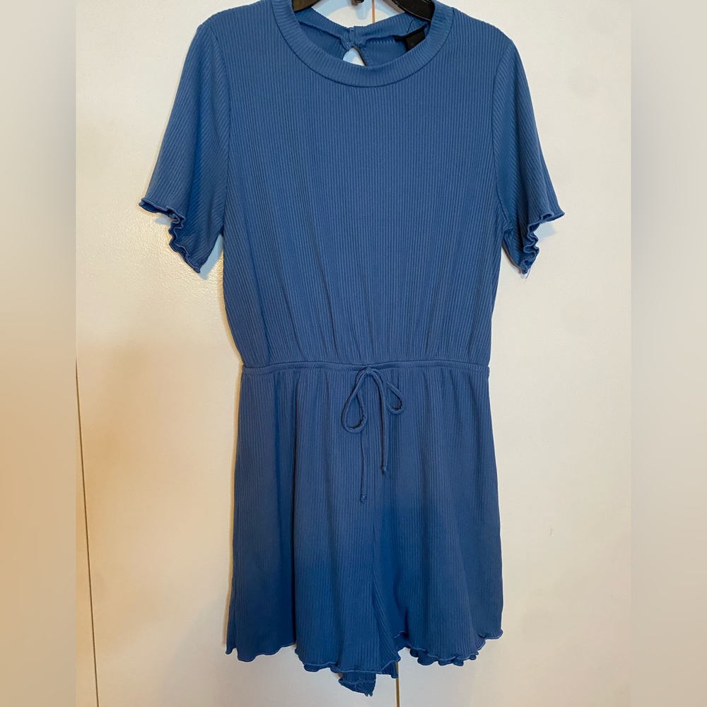 causal blue flowy romper